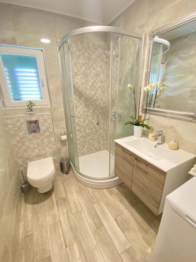 Apartment Davorka Makarska Buitenkant foto