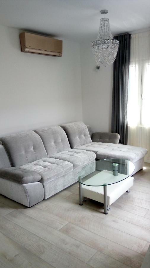 Apartment Davorka Makarska Buitenkant foto