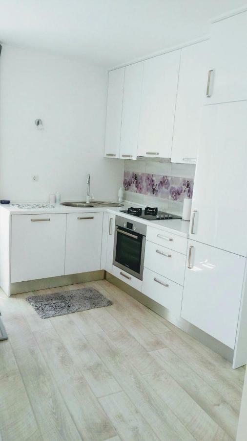 Apartment Davorka Makarska Buitenkant foto